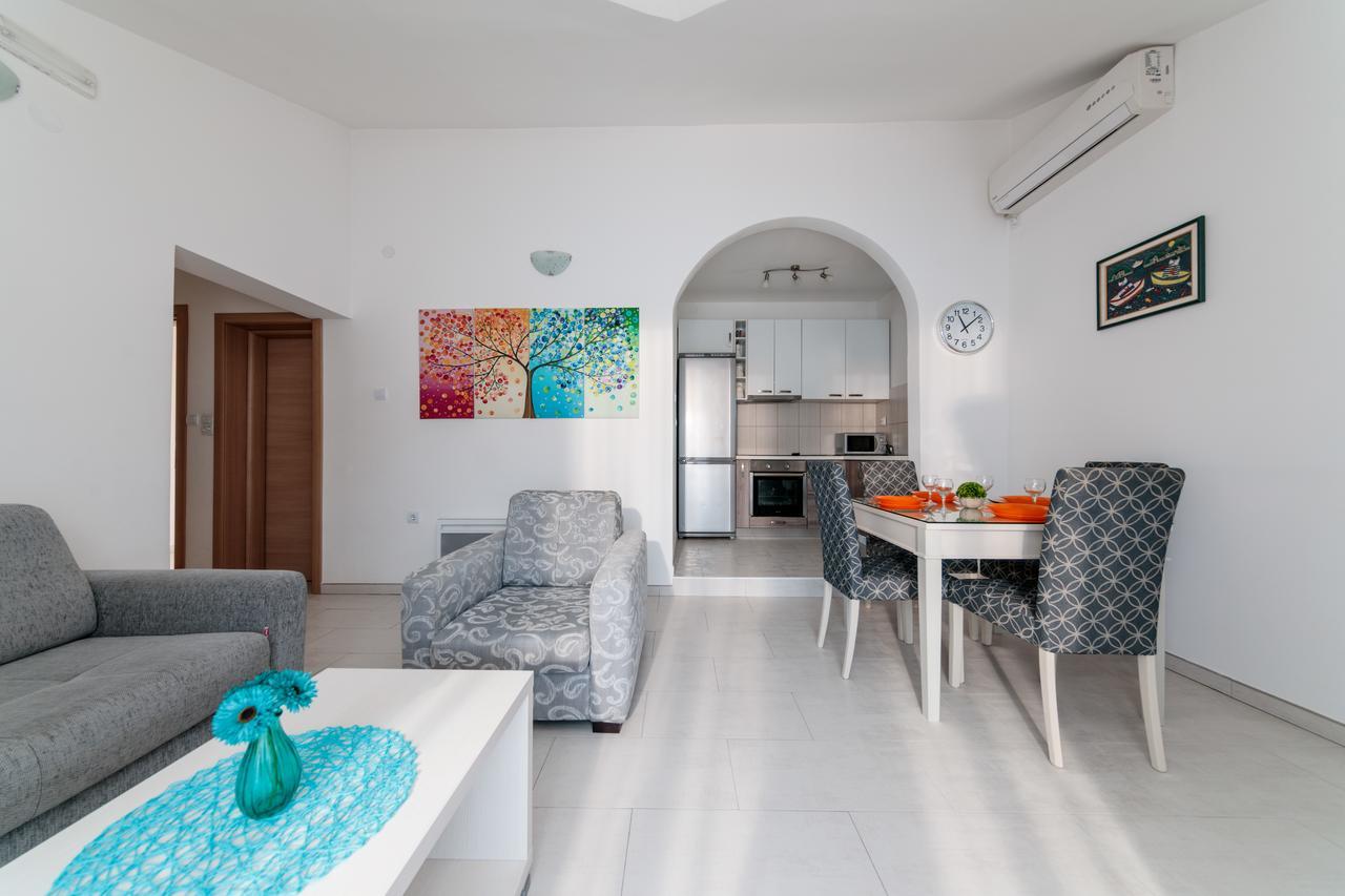 Apartments Miramar Kotor Exterior photo