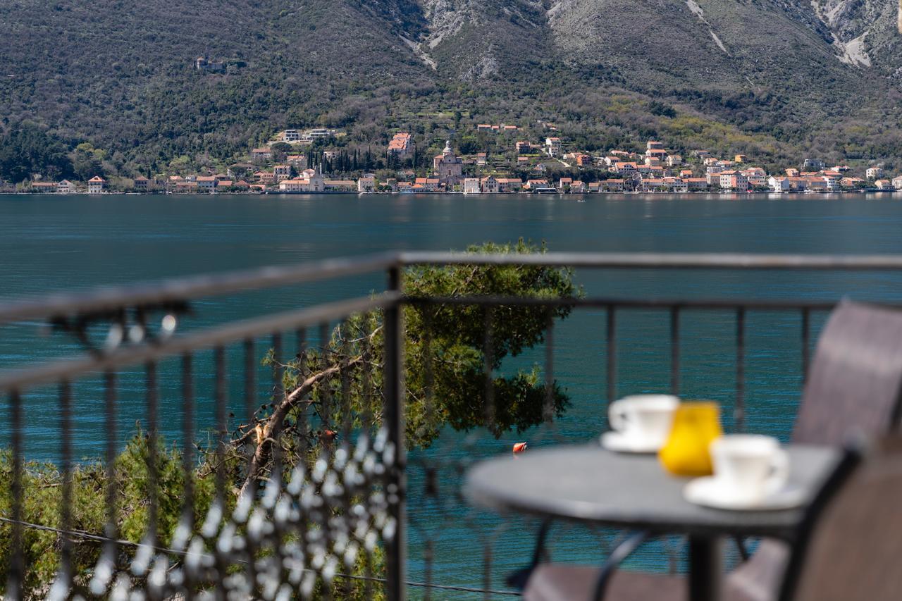 Apartments Miramar Kotor Exterior photo